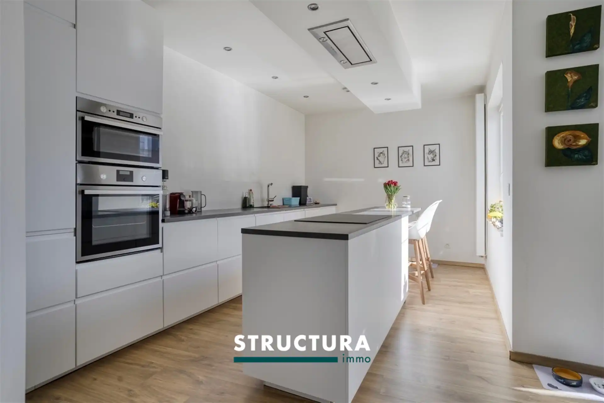Ruime, volledig gerenoveerde woning in hartje centrum foto 8