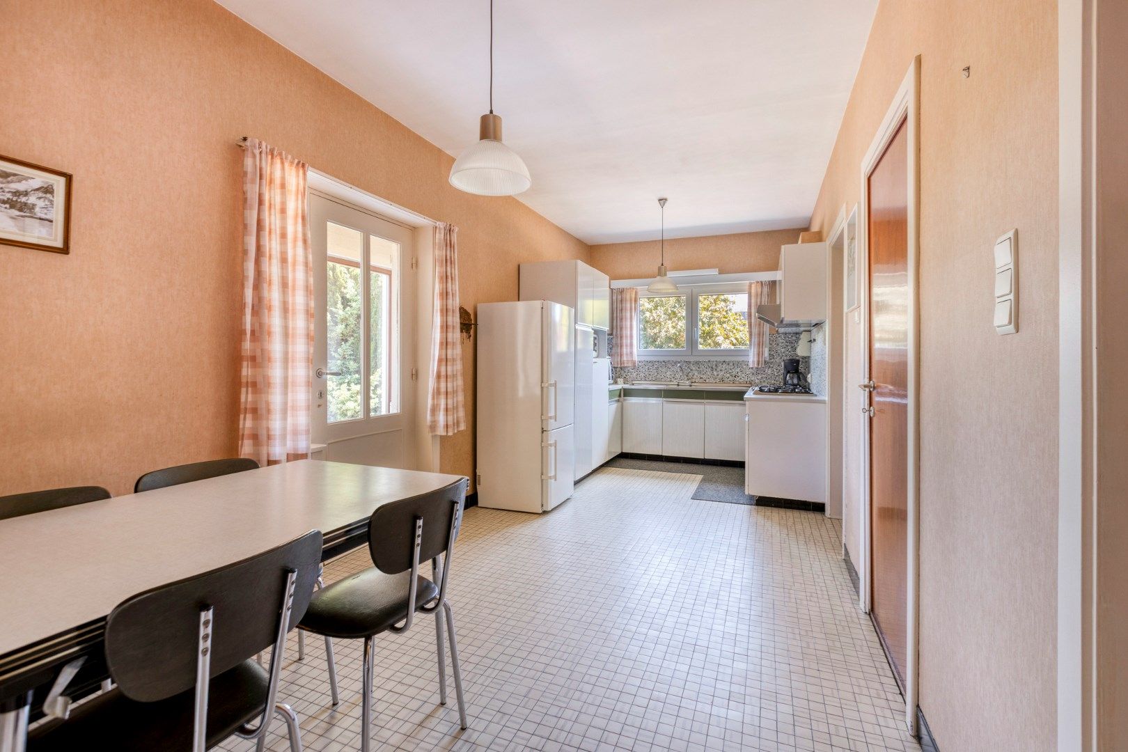 Te renoveren woning met 3 slpks op de grens tussen Geel en Sint-Jozef Olen !  foto 8