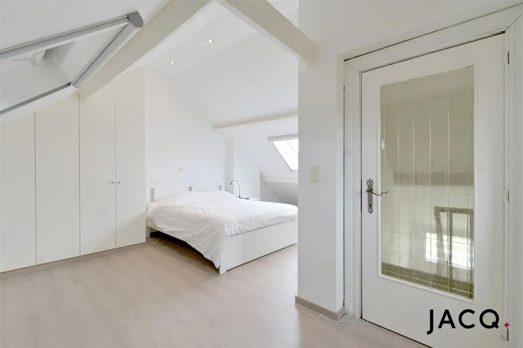 Charmante HOB met 2 à 3 slpk's, garage (48m²), perceel 598m² foto 17