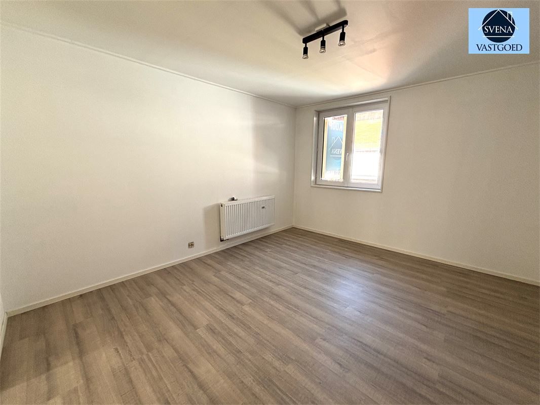 GERENOVEERDE WONING MET 3 SLAAPKAMERS EN TUIN foto 9