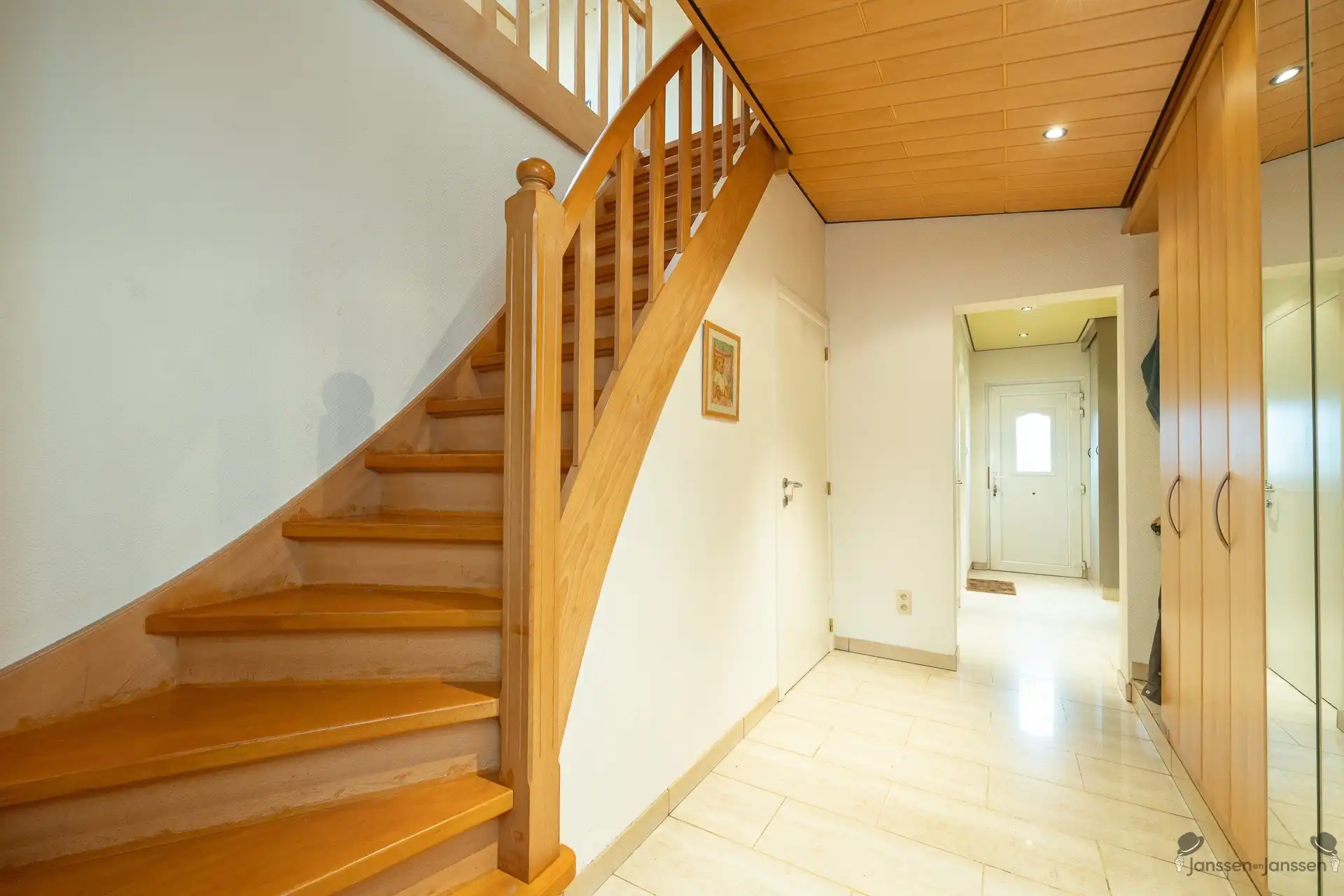 Gezinswoning met 2 (mog. 4) slaapkamers, garage en ruime tuin in Maria ter Heide foto 9