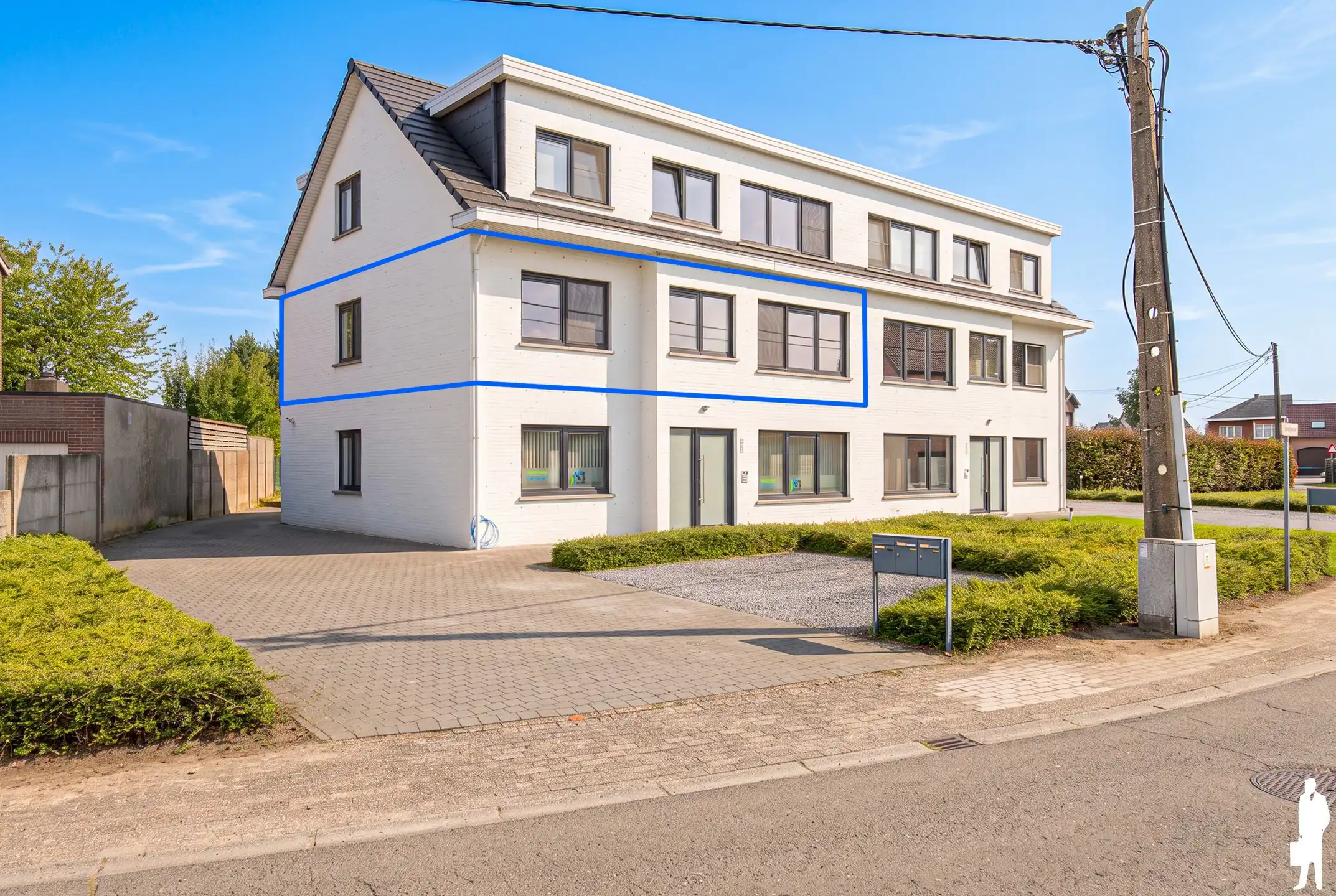 Energiezuinig 3 slpk appartement met terras en autostaanplaats in Geel foto {{pictureIndex}}