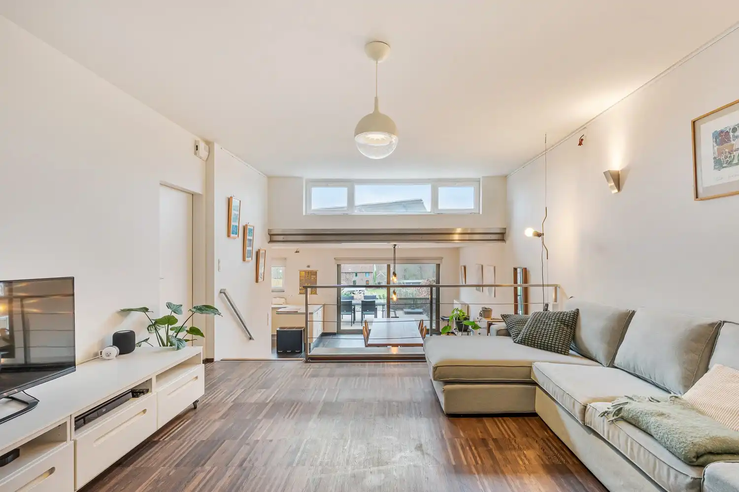 Energiezuinige woning met 4 slaapkamers, een garage en een tuin met een achteruitgang grenzend aan natuurgebied te Bertem! foto 5