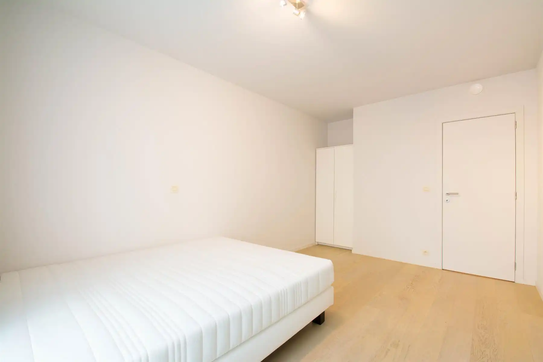 Prachtig appartement - 2 kamers met terras foto 11