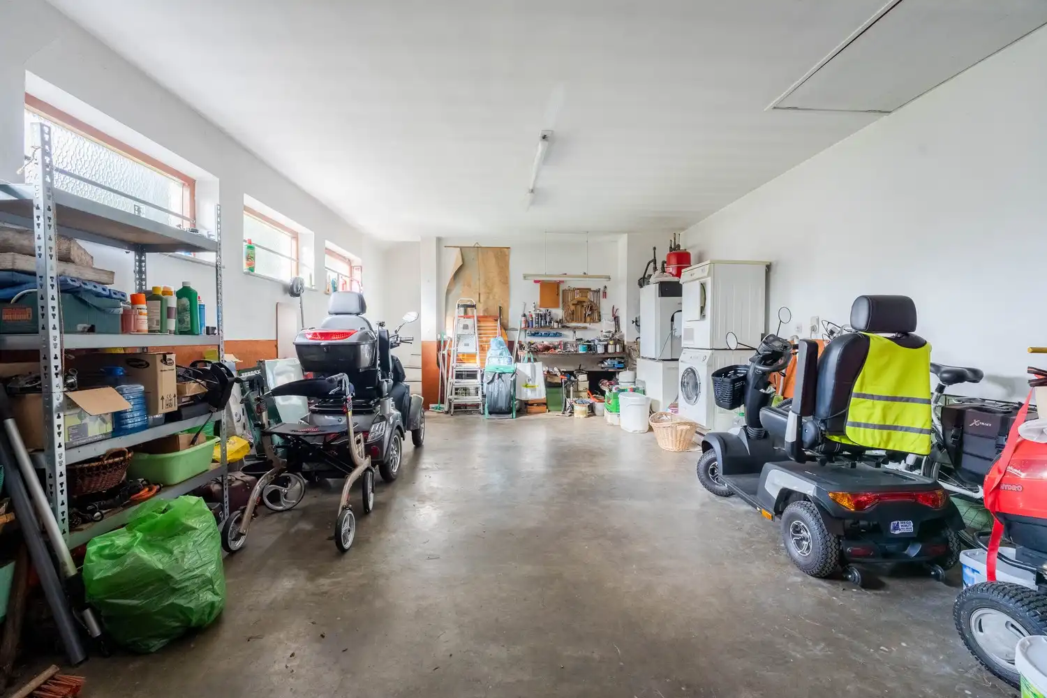 Te huur: Prachtige woning in het villapark Achel Statie op 1350m² foto 23