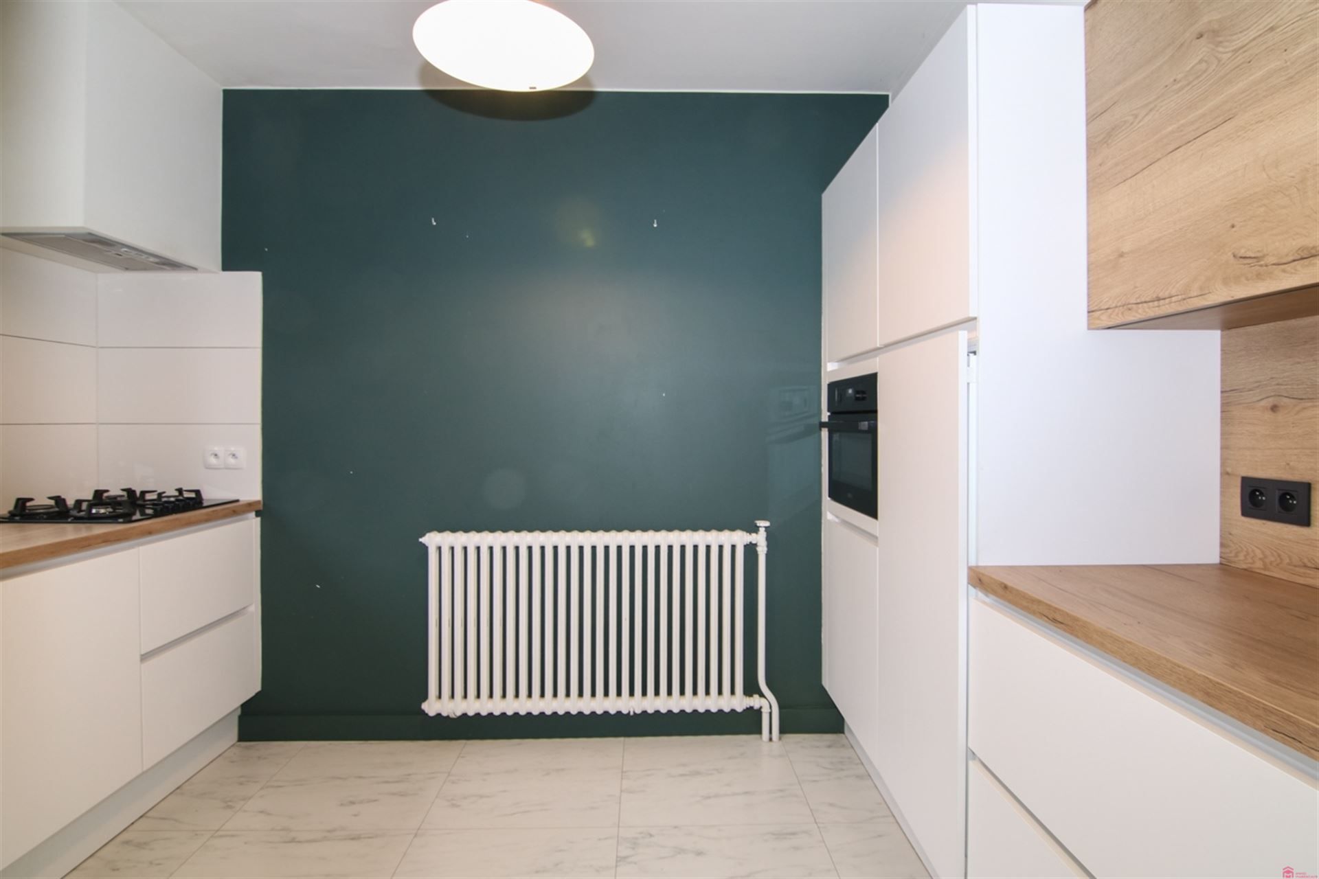 Burgerhuis op topligging in Kortrijk! foto 10