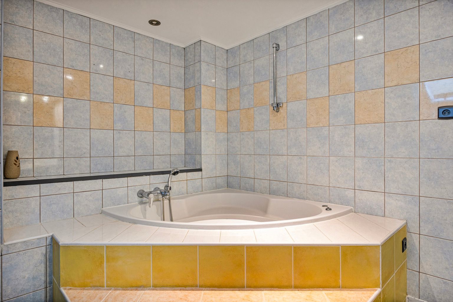 immo DAVID stelt voor: goed onderhouden 2-gevel woning foto 13