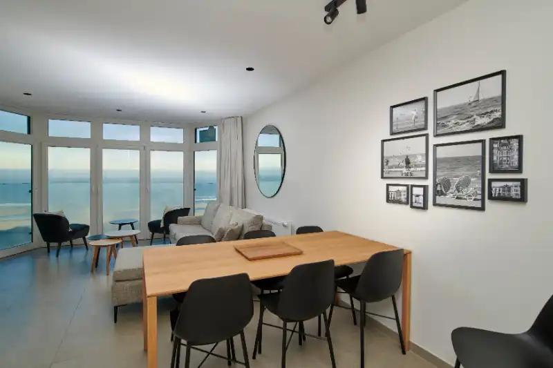 PRACHTIG RECENT NIEUWBOUWAPPARTEMENT  OP DE ZEEDIJK foto 5