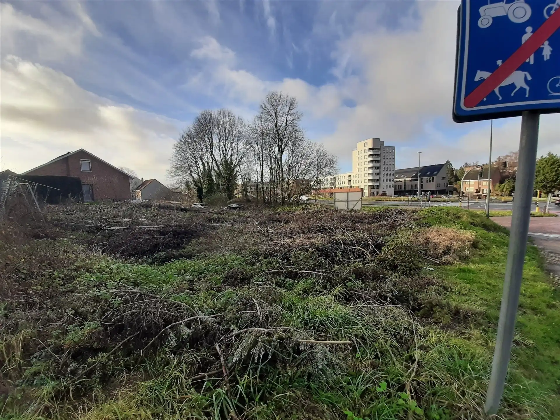  Grond voor kantoor of gemengd gebouw  foto 3