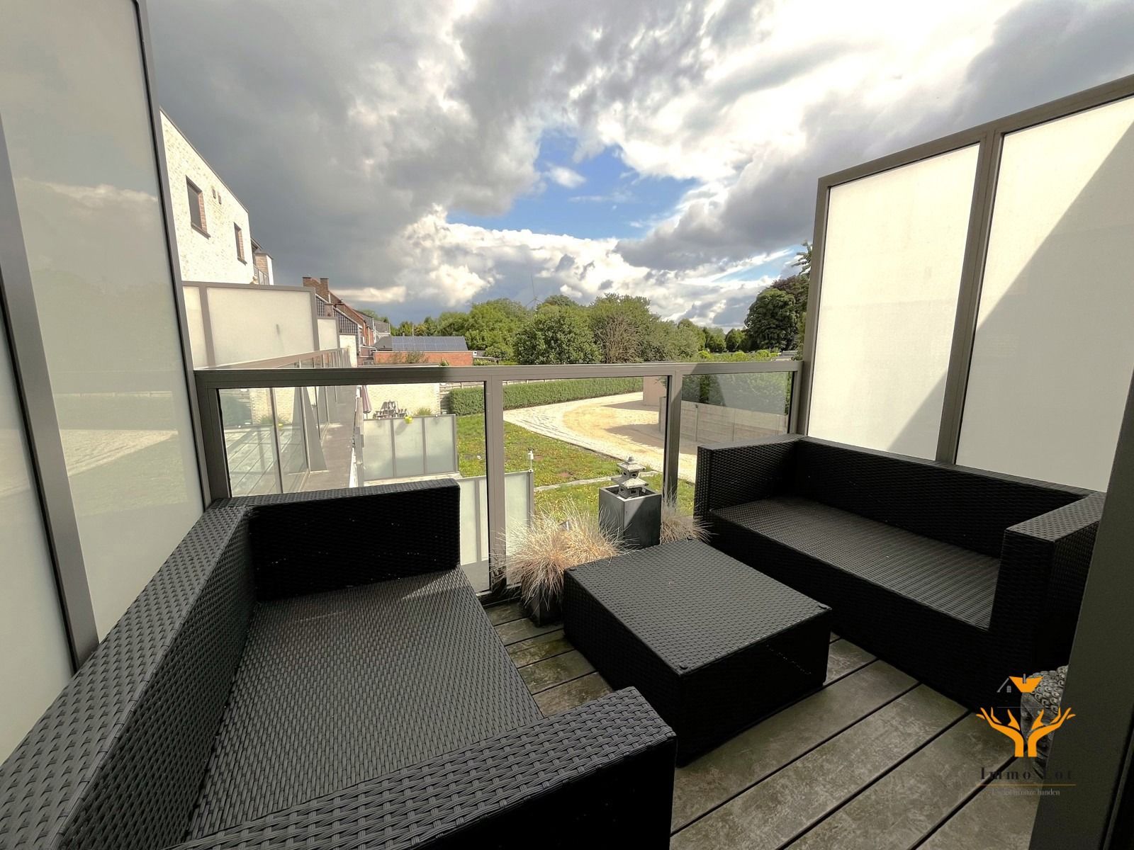 Bemeubeld appartement met 2 slaapkamers foto 8