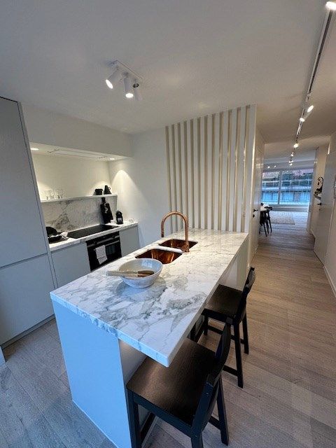 Prachtig gerenoveerde duplex met terrassen! foto 3