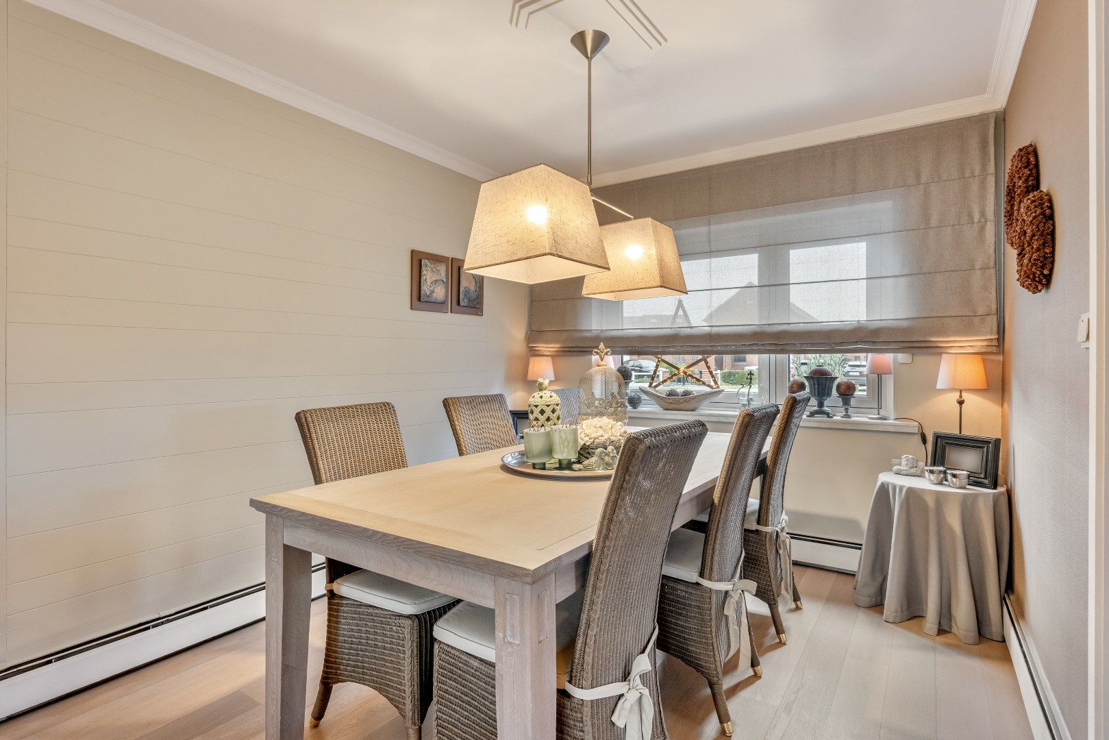 Luxueus vernieuwde 3-gevel woning op toplocatie. foto 10