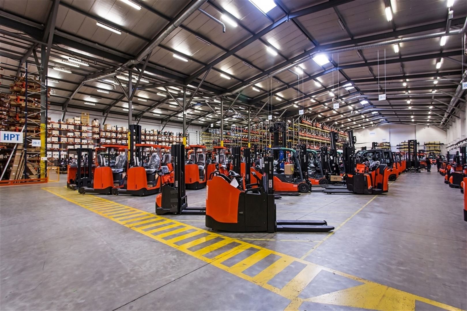 Te Huur Logistieke units + kantoor nabij Antwerpen foto 6