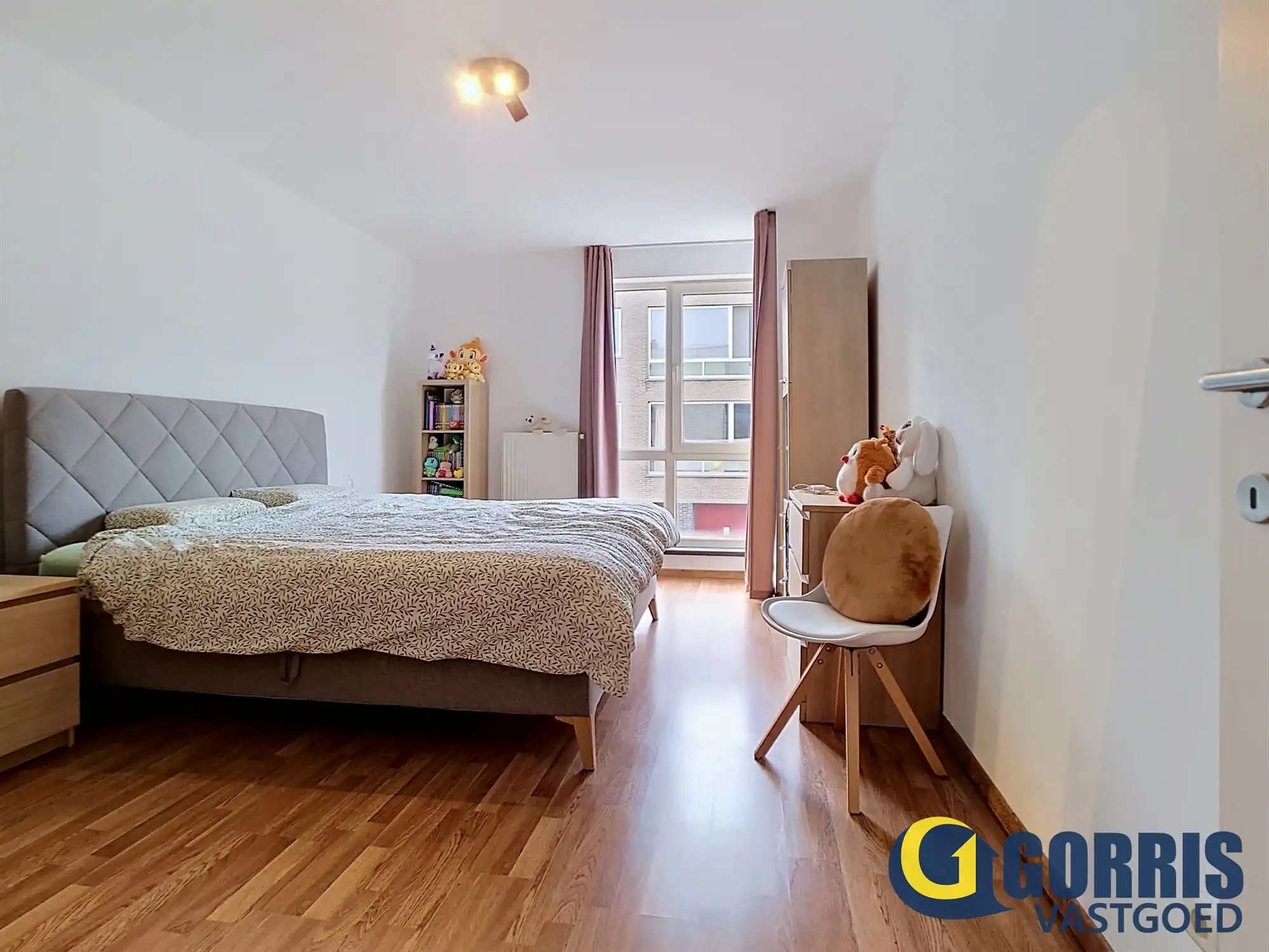 Ruim appartement met 2 slaapkamers. foto 6