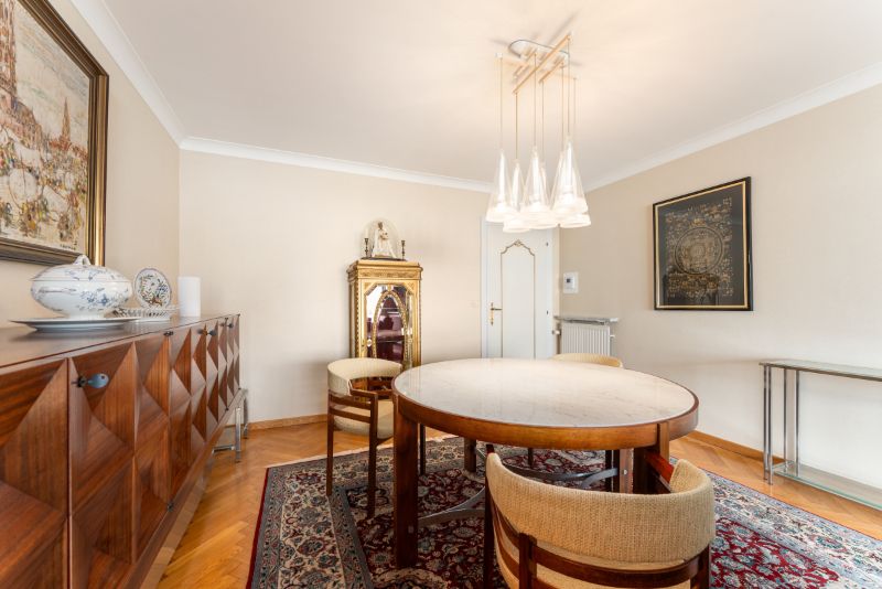 Ruim appartement met zicht op het Polenplein foto 5