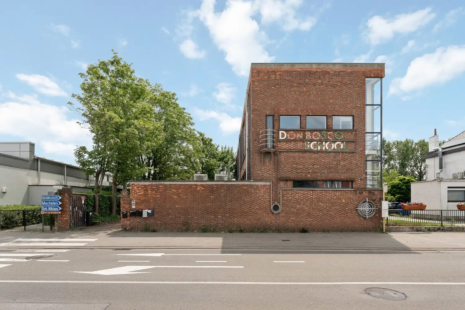 Duplex-kantoor in Willebroek foto {{pictureIndex}}