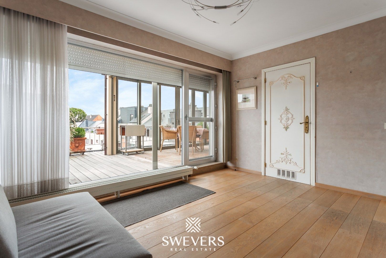 Penthouse met twee riante terrassen in het hart van Sint-Truiden foto 16