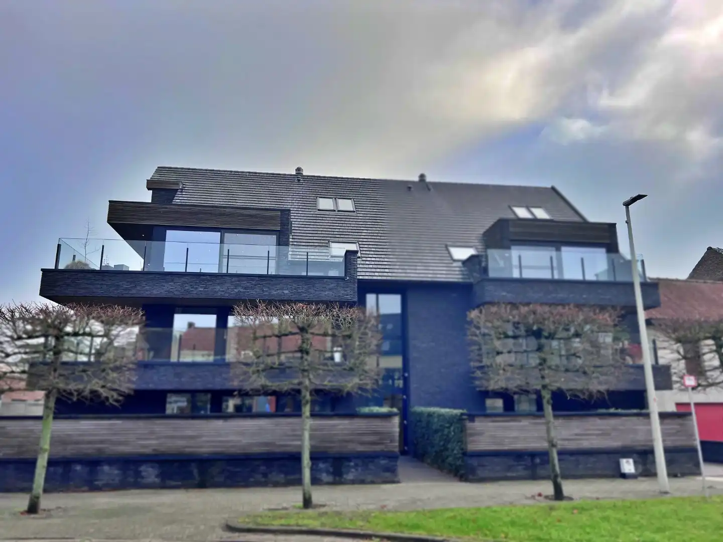 🏠 Te huur – Duplex appartement in het hart van Sleidinge foto {{pictureIndex}}