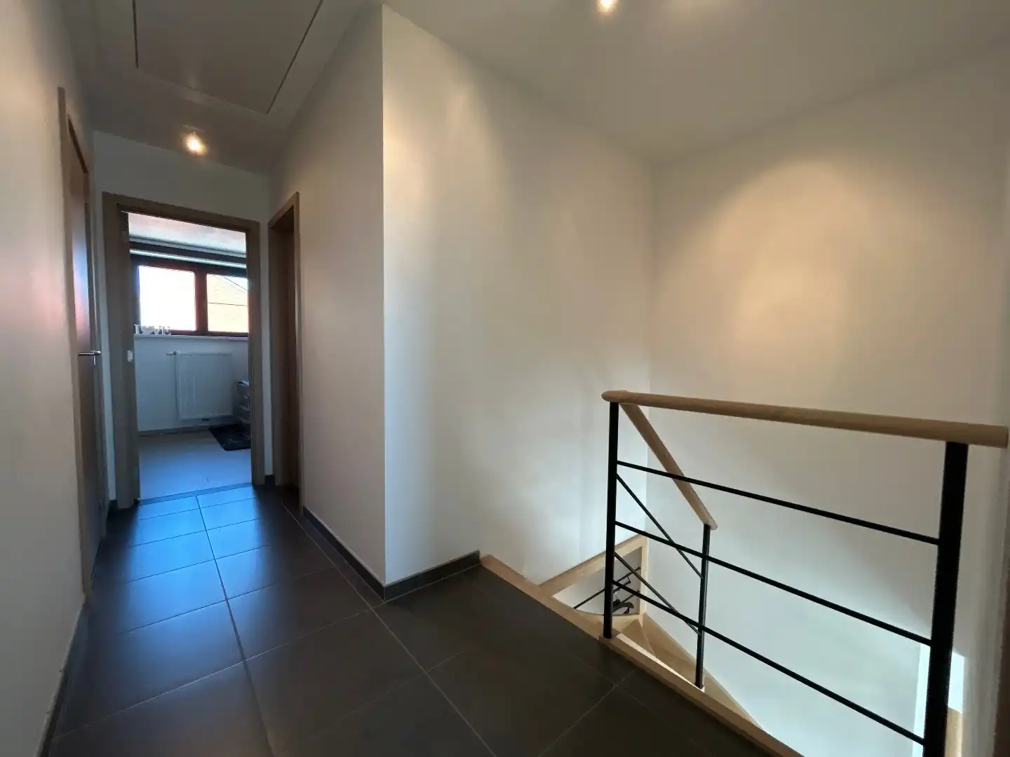 Duplexappartement met 2 slaapkamers in hartje Haacht foto 8
