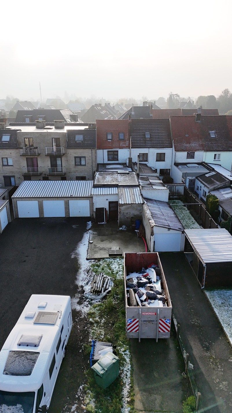Woning met 4 slaapkamers en parkeerplaatsen te Gistel foto 19