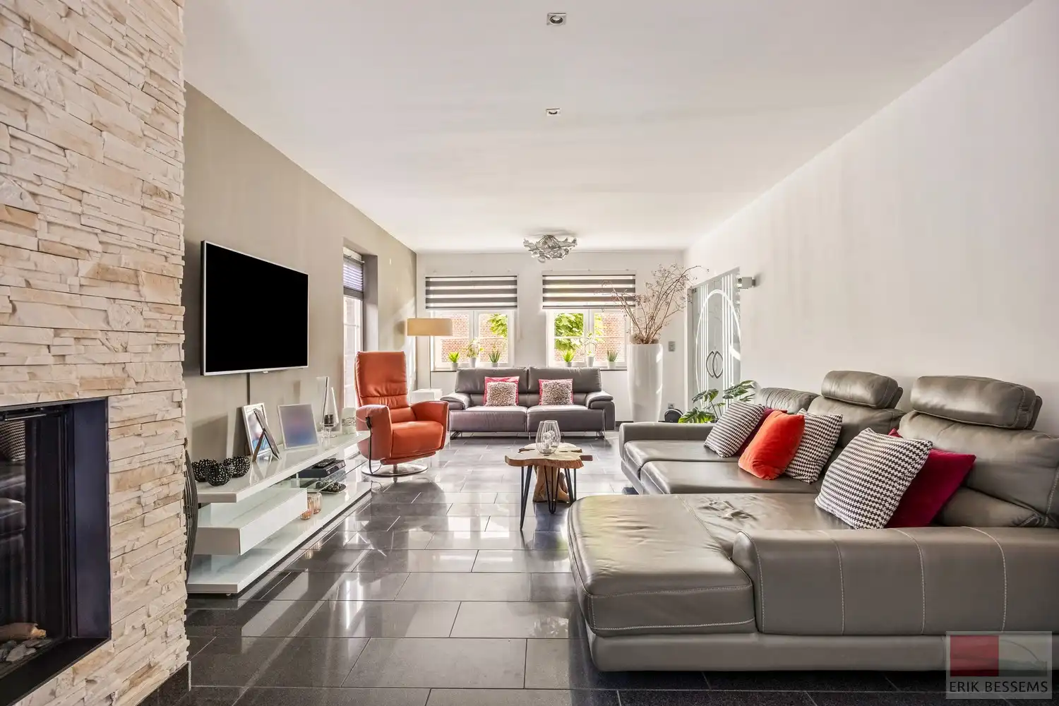 Energiezuinige woning (label A) van 2018 in het rustige Kesselt. Woonopp. 230 m² en perceel 383 m². foto 2