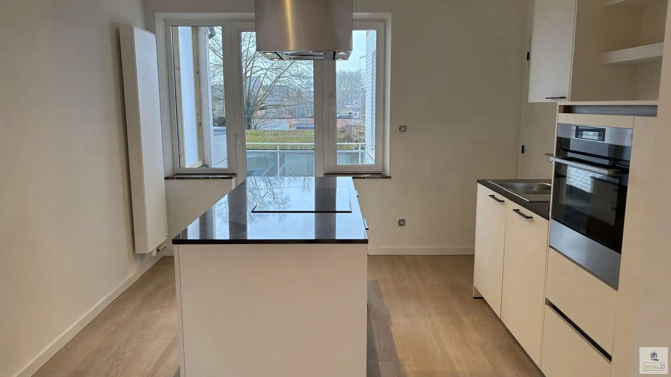 Gezellig gerenoveerd app. met 1 slpkr. foto 3