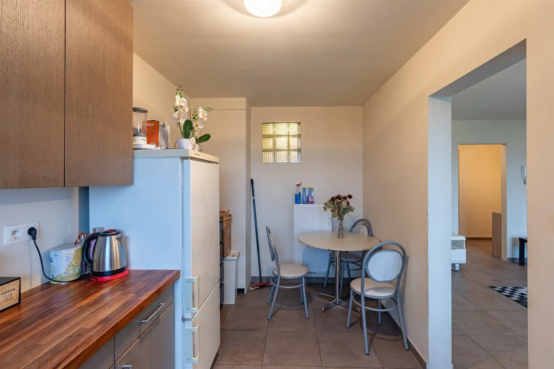 Energiezuinig 2 slaapkamer appartement met garage in Wetteren foto 8