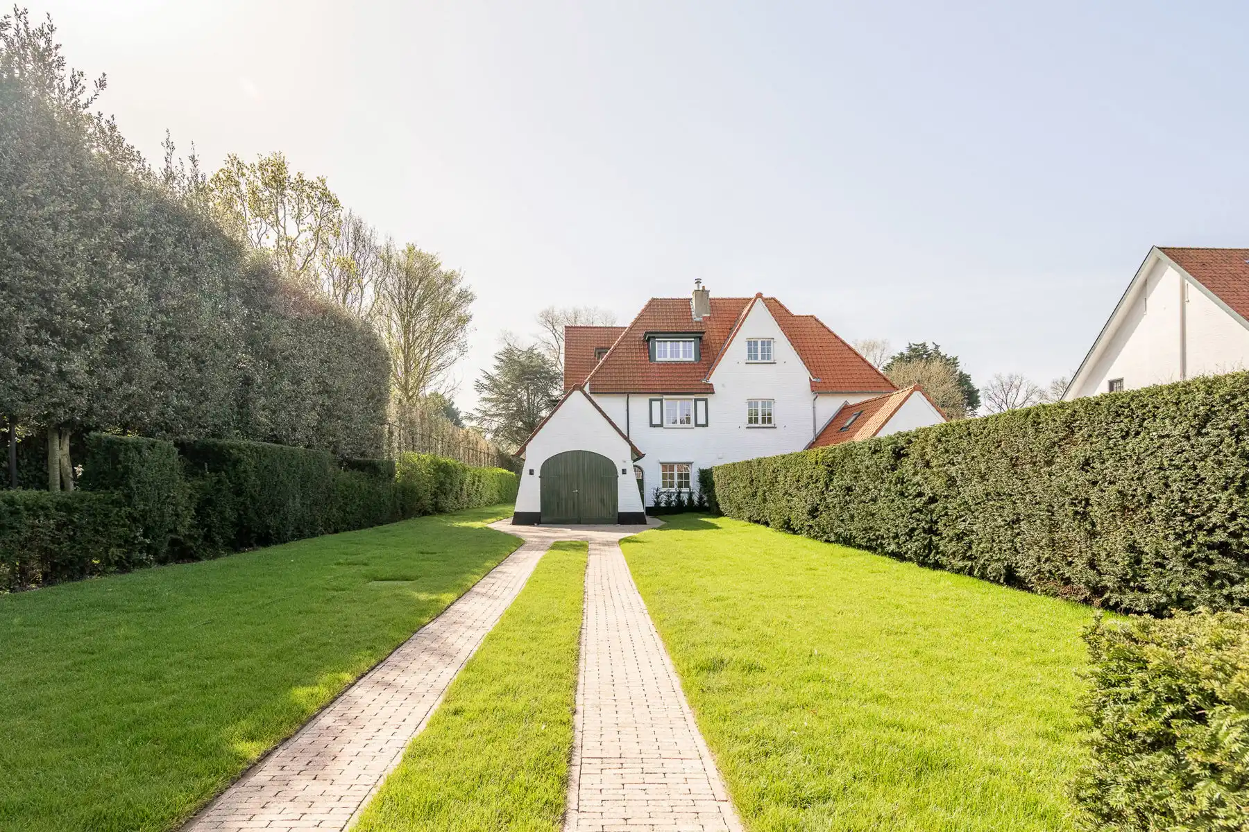 Gerenoveerde, ongemeubelde koppelvilla met zuidgerichte tuin palend aan de golf - Zoute foto 5