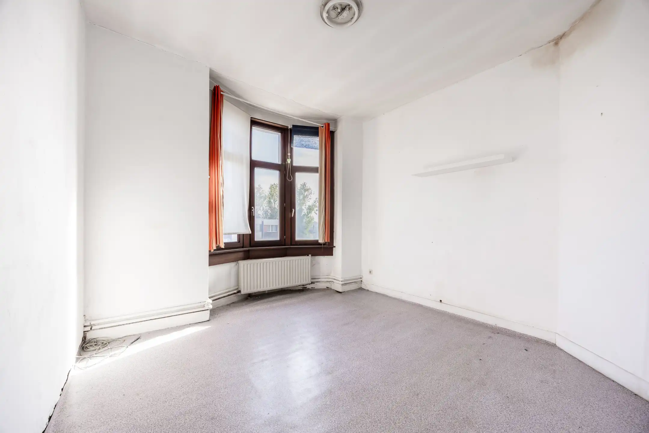 Handelspand +te renoveren appartement op centrale ligging  foto 19