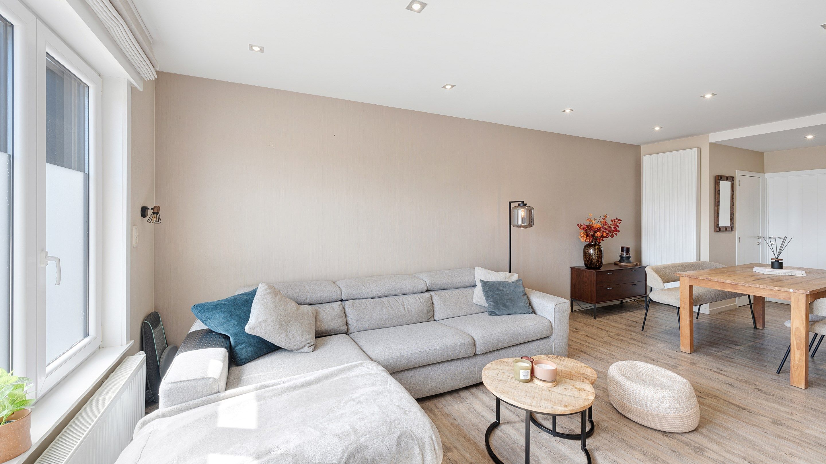Mooie woning met oprit en garage te Zeebrugge foto 8