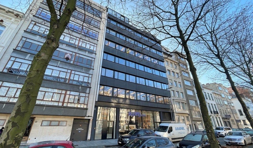 Kantoor te huur in National gebouw in Antwerpen foto {{pictureIndex}}