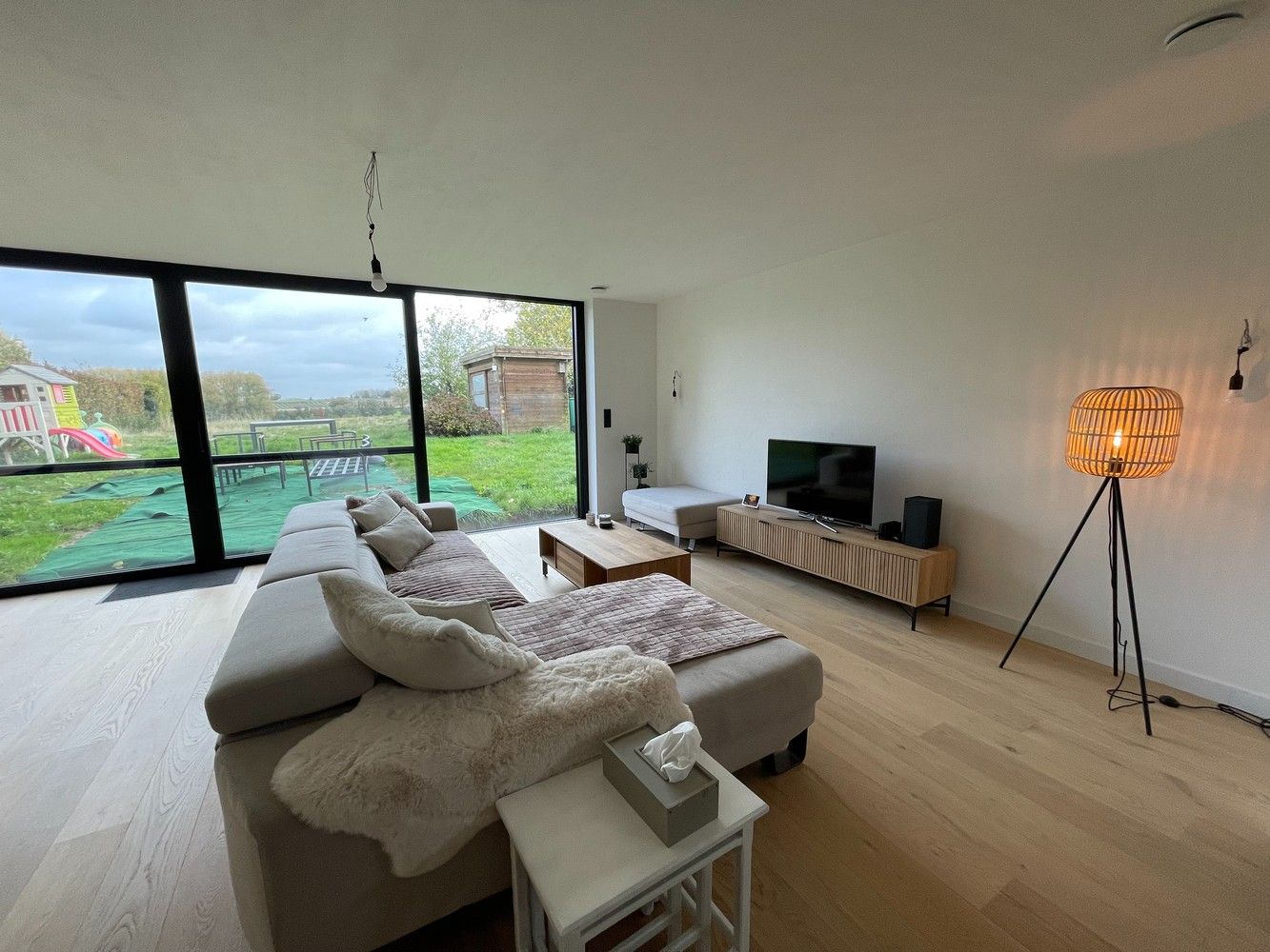 Modern ingerichte villa met prachtig uitzicht! foto 8