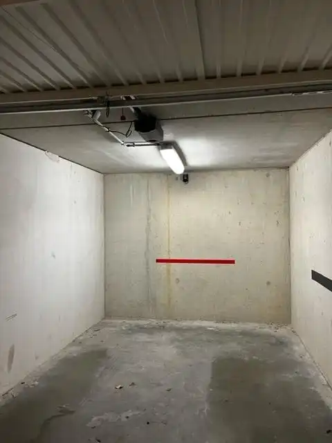 Ongemeubeld tweeslaapkamerappartement met berging én garagebox - prachtige ligging in Stil Ende Brugge foto 17