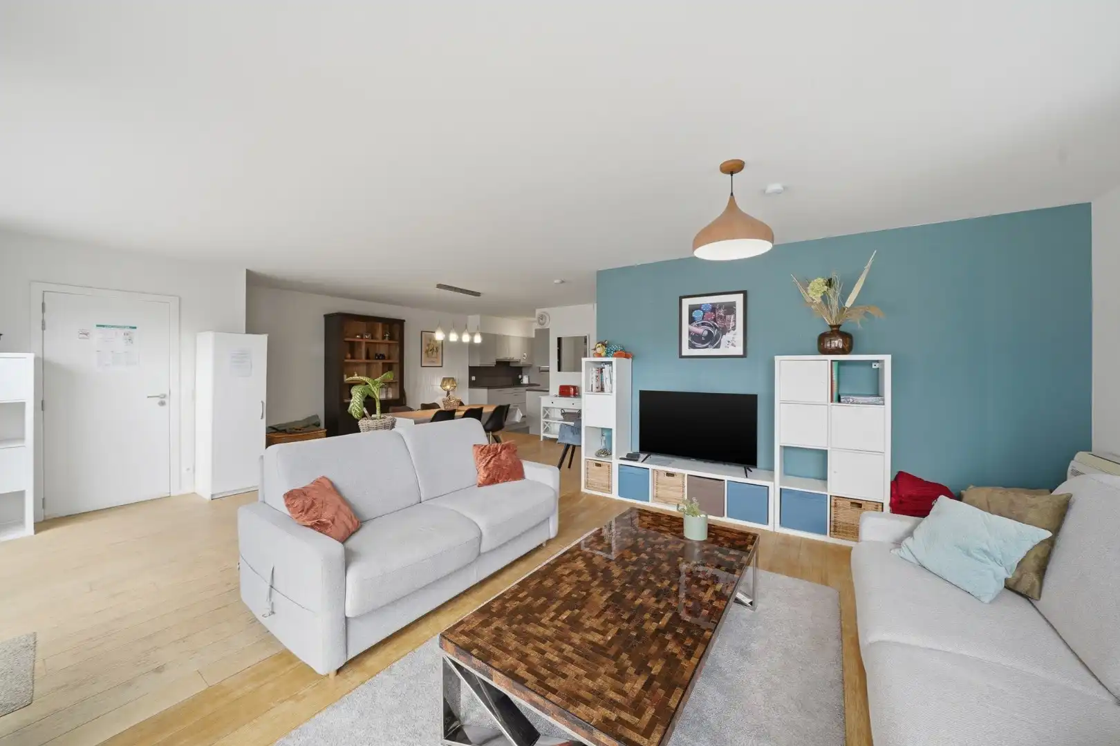 Instapklaar appartement met groot terras in Bredene - vlak bij de zee foto 9