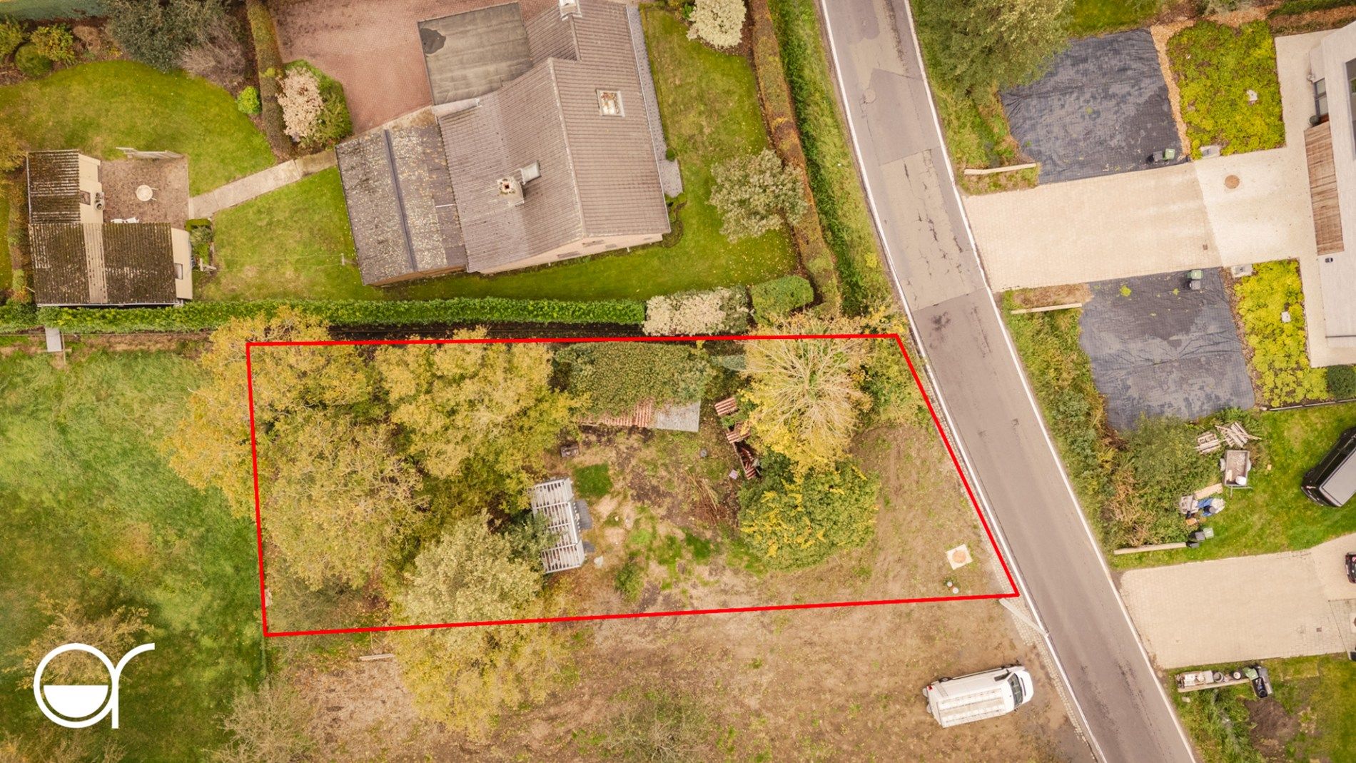 Goed gelegen bouwgrond voor open bebouwing in Drongen foto 2