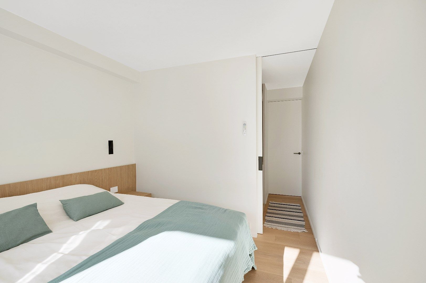 Luxueus gerenoveerd 3 slaapkamer appartement met frontaal zeezicht, nabij het Albertplein.  foto 17