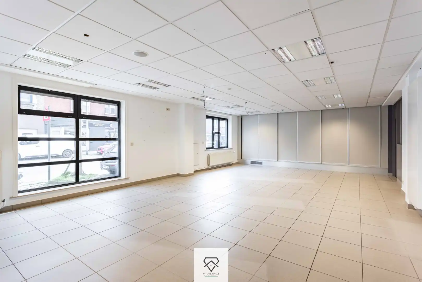 TE KOOP – Multifunctioneel bedrijfsgebouw te Gent foto 9