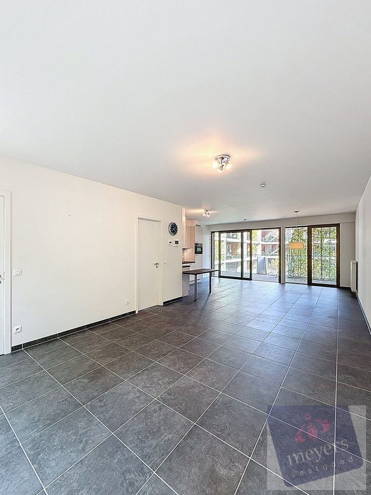 Assistentiewoning met terras en autostaanplaats in het hart van Hasselt foto 9