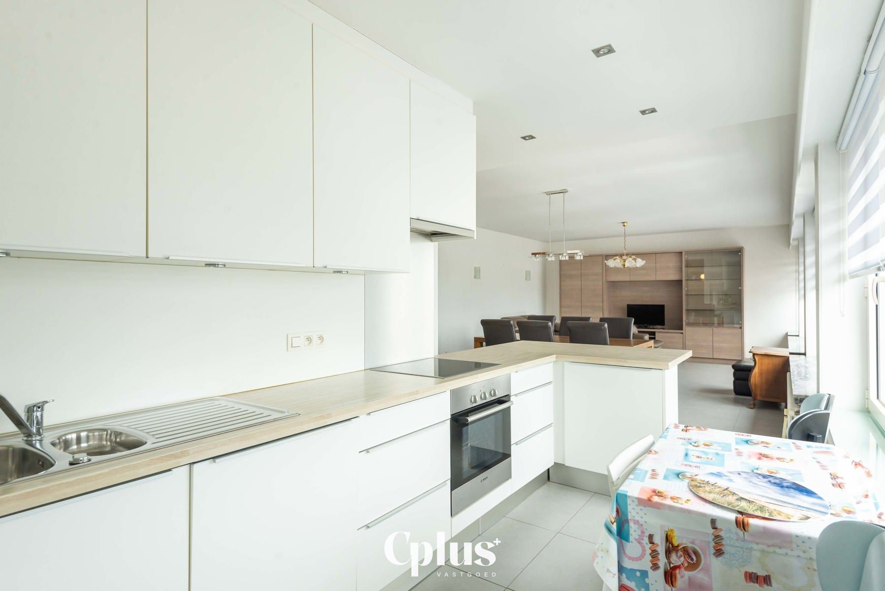 Ruim en lichtrijk appartement - te huur foto 7
