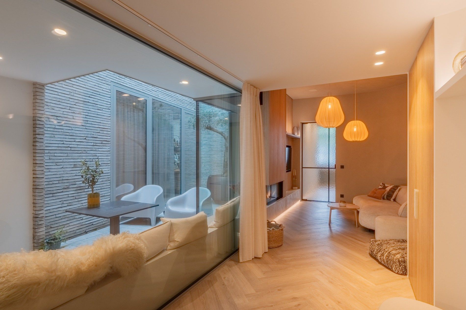 Winkelruimte met prachtig appartement te Westkapelle foto 4