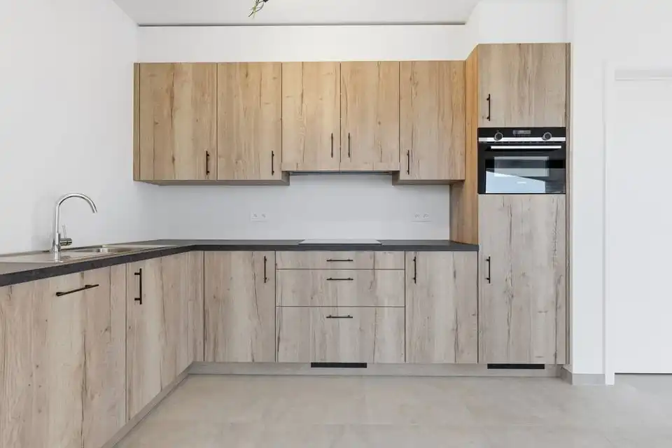 NIEUWBOUWAPPARTEMENT MET 2 SLKS TE HUUR IN SINT-TRUIDEN foto 17