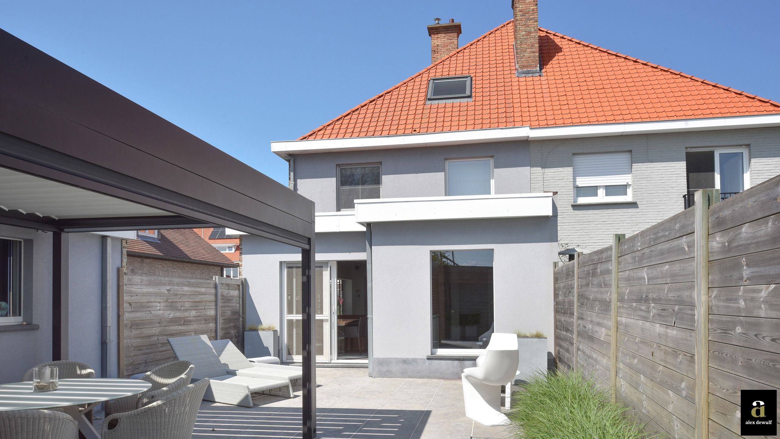 Gerenoveerde villa in hartje Knokke, met zonnige tuin  foto 31