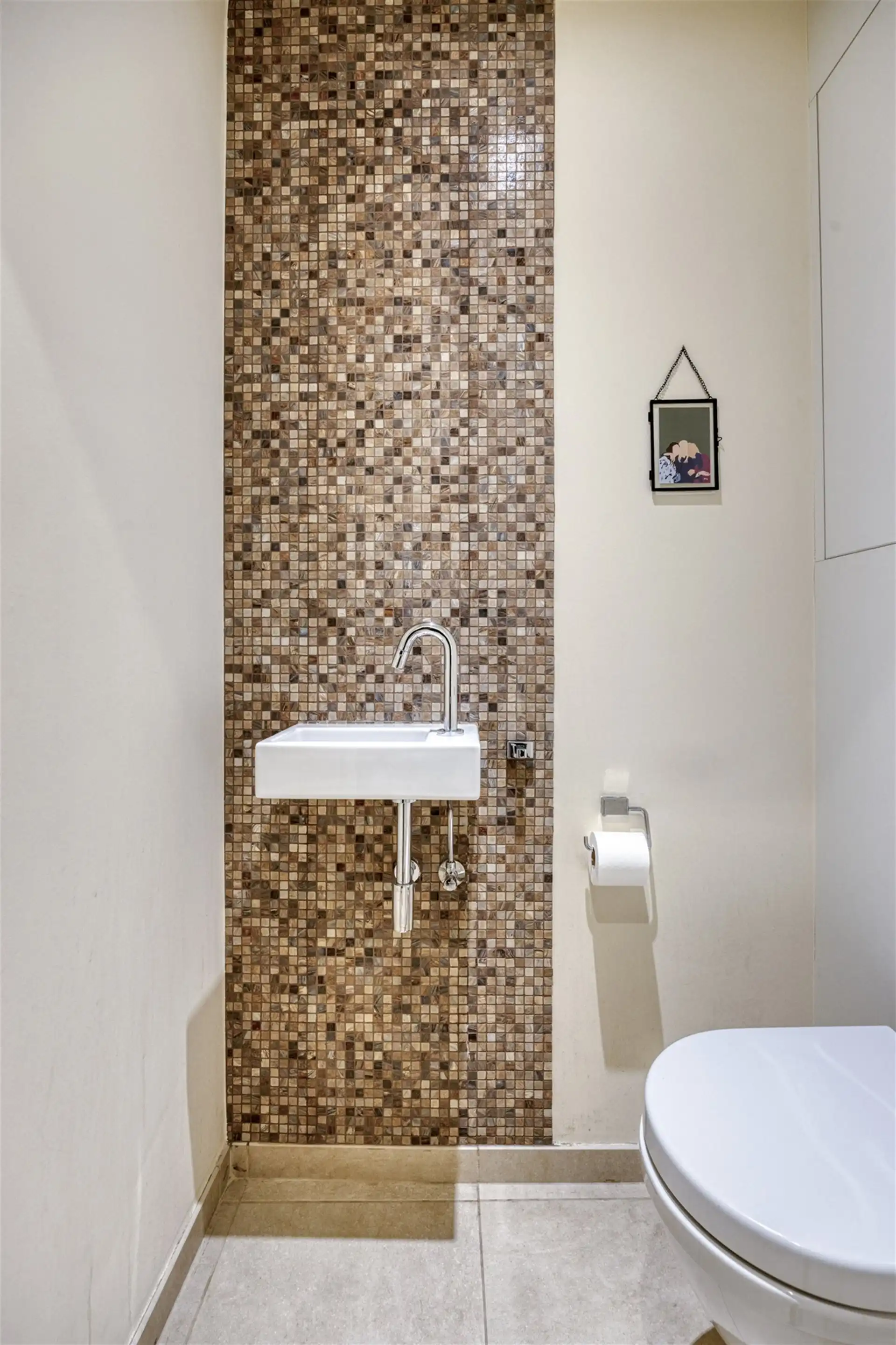 Appartement te koop met 2 slaapkamers en terras in Berchem!  foto 15