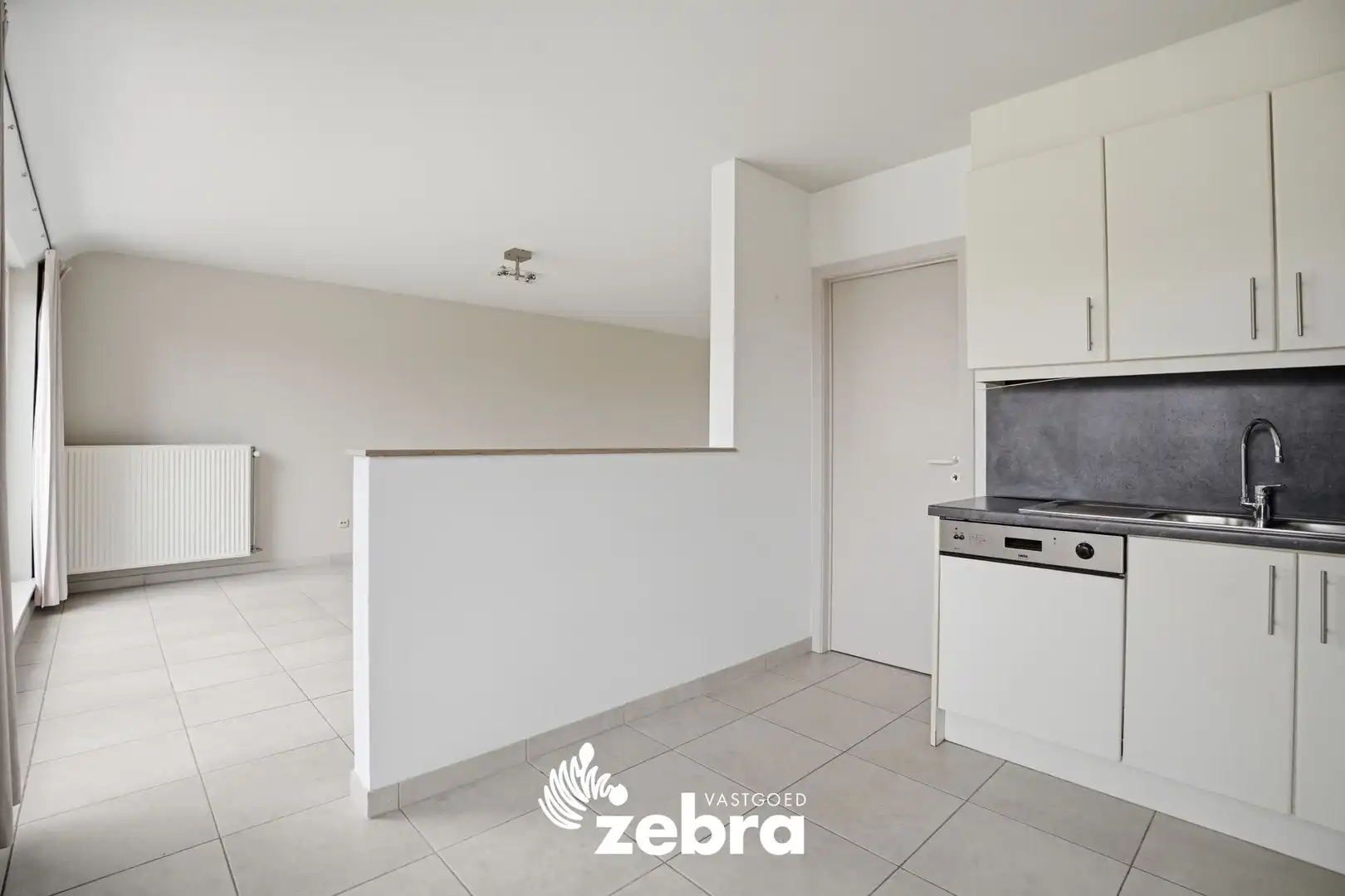 Duplex-appartement met 3 slpk, 3 terrassen + 2 badk in Roeselare! foto 6