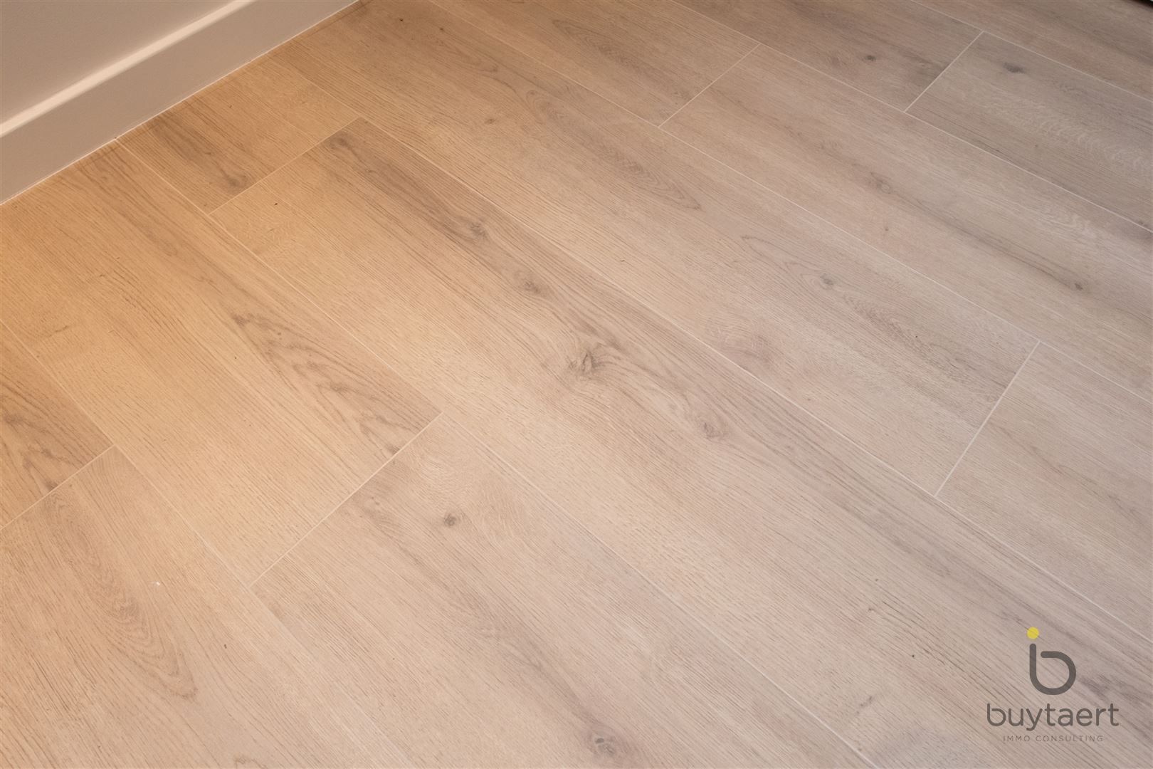Duurzaam en stijlvolle nieuwbouw rijwoning + tuin! foto 11