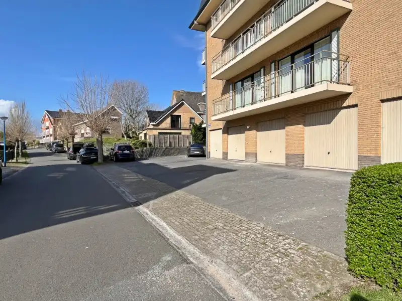 LICHTRIJK APPARTEMENT MET 2 ZONNIGE TERRASSEN foto 21