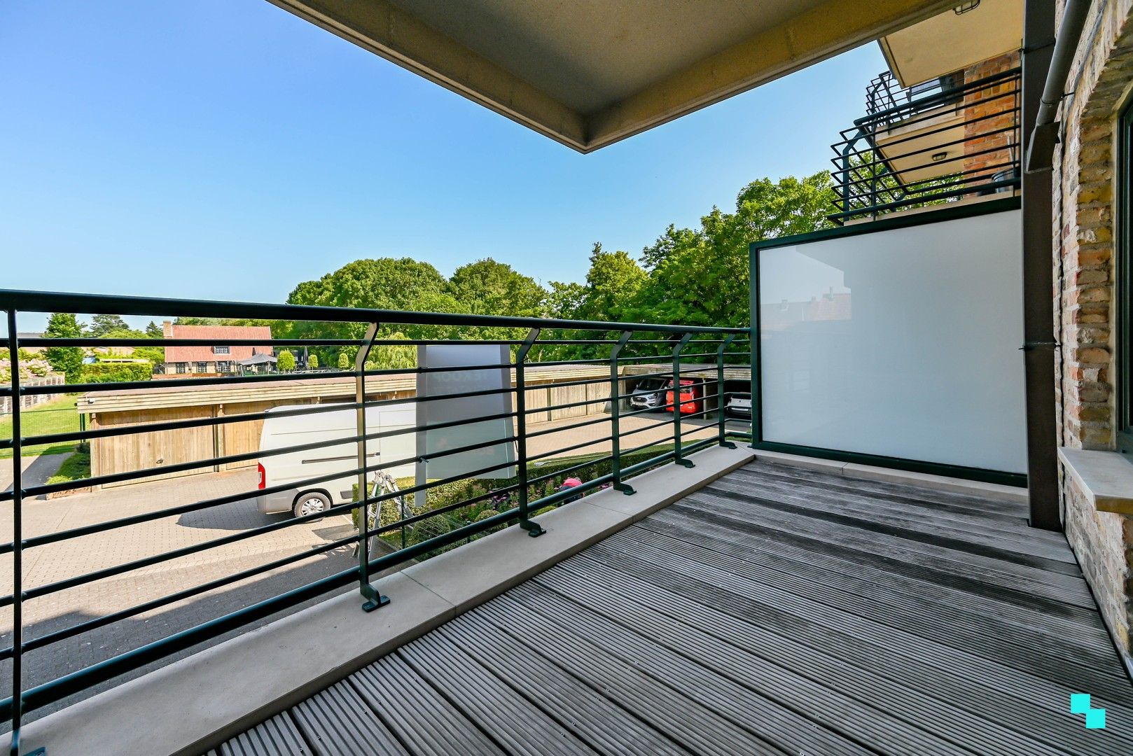 Ruim tweeslaapkamer appartement nabij centrum Izegem foto 24