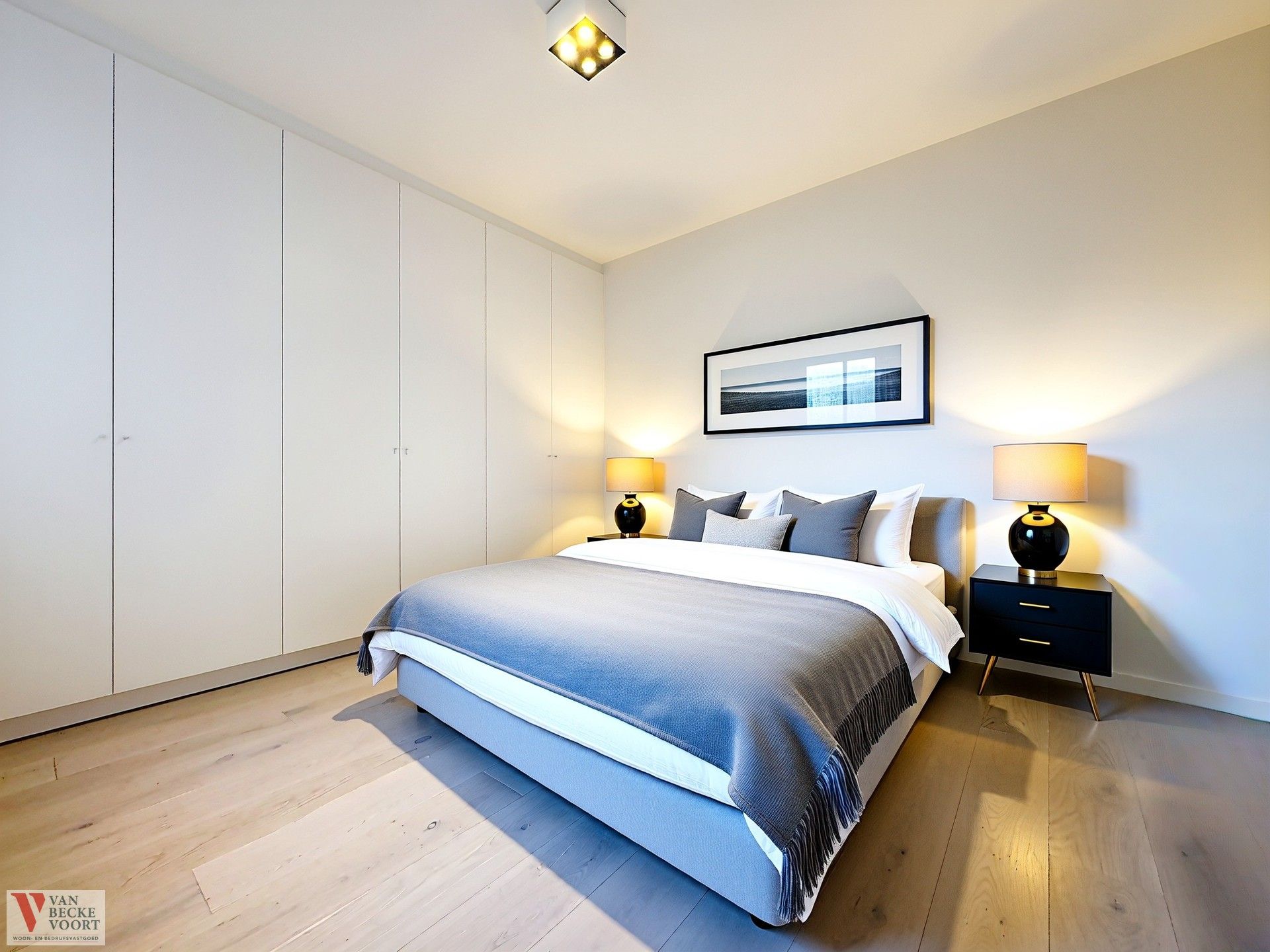 Stijlvol gerenoveerd appartement met 2 slaapkamers en terras foto 19