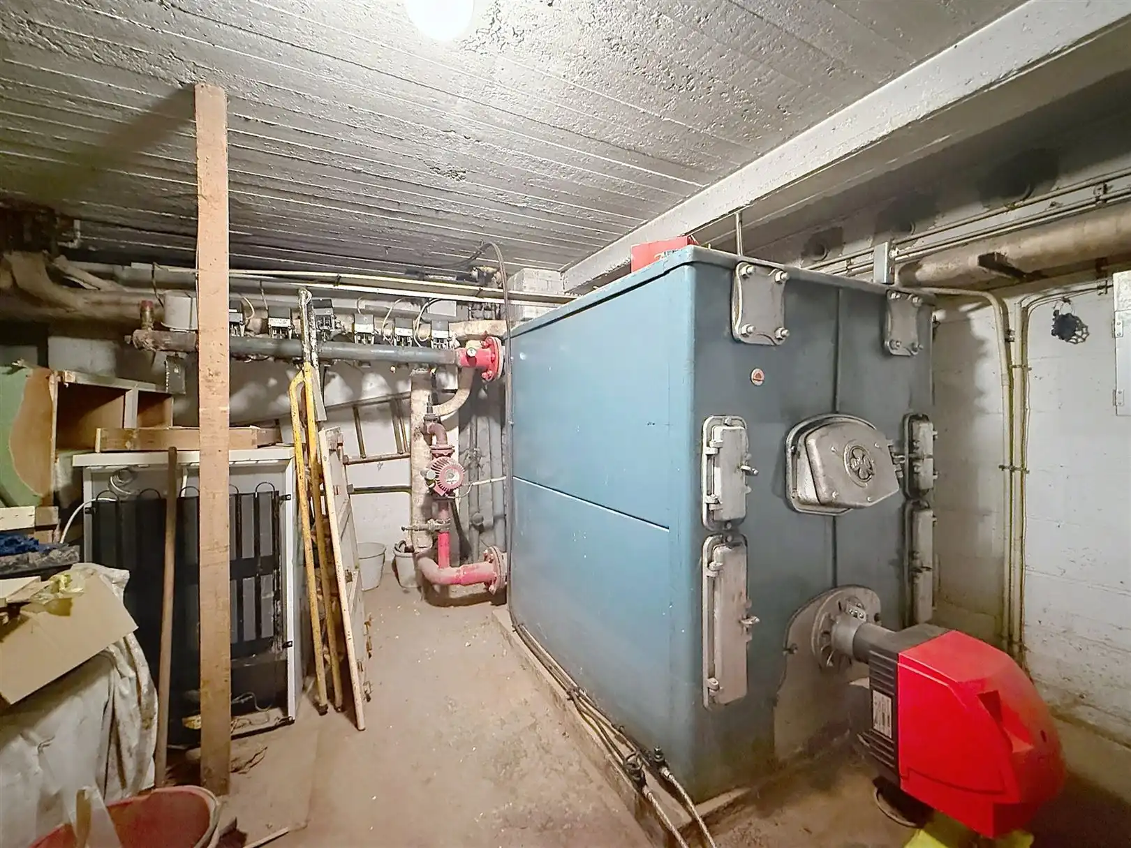 Opbrengsteigendom van 6 APP en handelspand foto 55