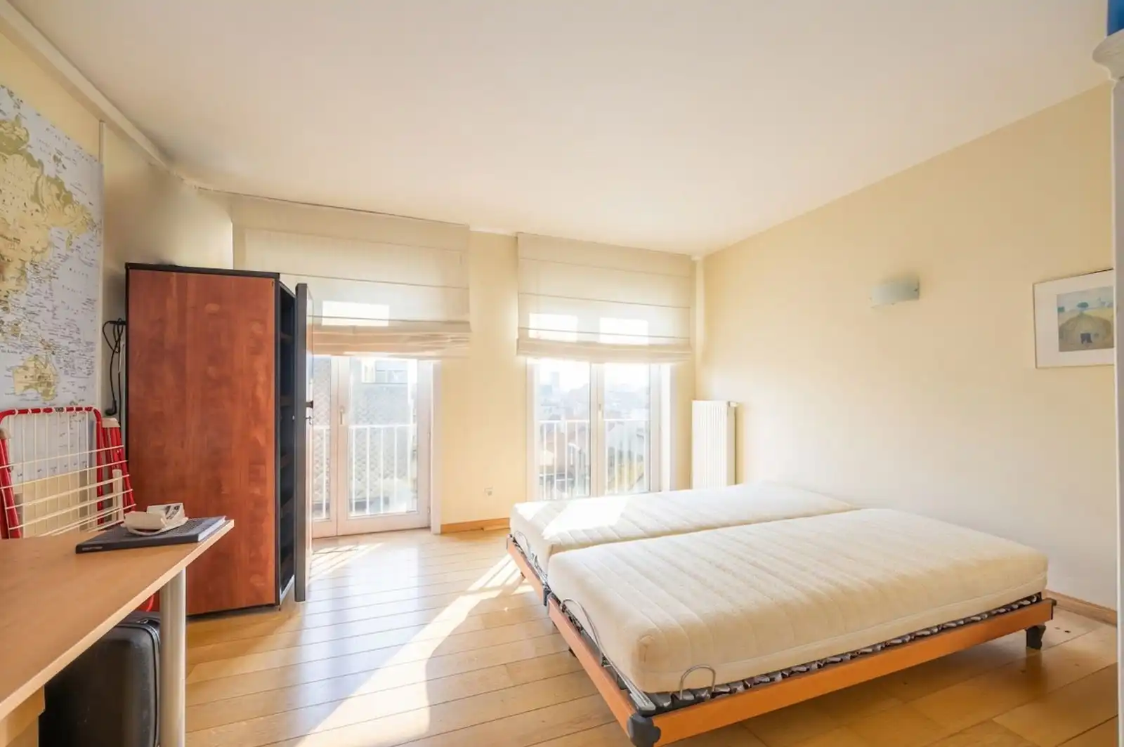 Uniek en royaal appartement met 2 slpk én zonnig leefterras dichtbij zee. foto 16